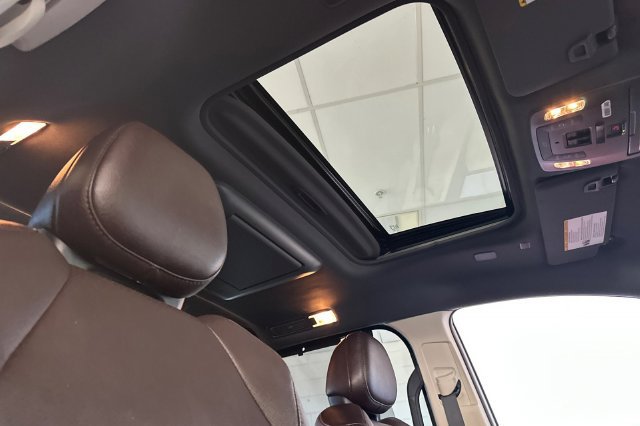 Certified 2023 Toyota Sienna Platinum AWD/4WD image 23