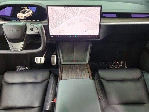 Used 2022 Tesla Model X image 85