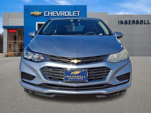 Used 2018 Chevrolet Cruze LS FWD image 19