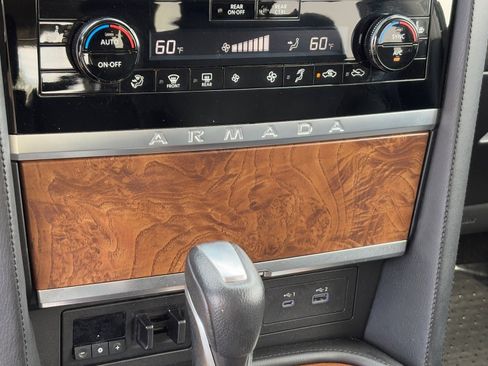 Certified 2024 Nissan Armada SL image 24