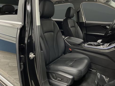 Used 2023 Audi Q7 3.0T Premium w/ Convenience Package image 33