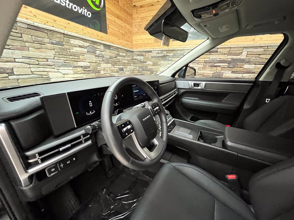 Used 2026 Hyundai Santa Fe SEL AWD/4WD image 19