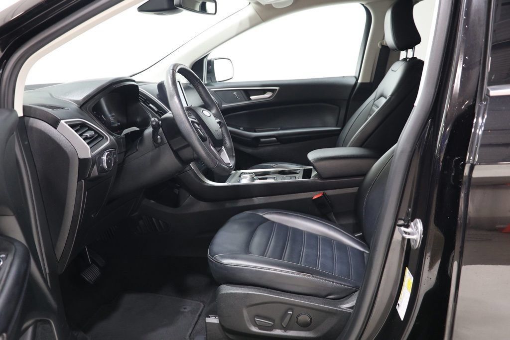 Used 2022 Ford Edge SEL AWD/4WD image 17