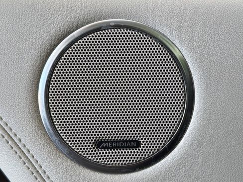 Used 2018 Land Rover Range Rover Supercharged image 27