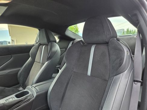 Used 2024 Toyota GR86 Premium RWD image 18