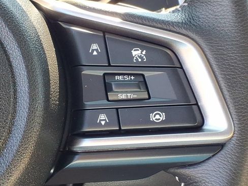 Certified 2023 Subaru Ascent Premium w/ Convenience Package AWD/4WD image 10