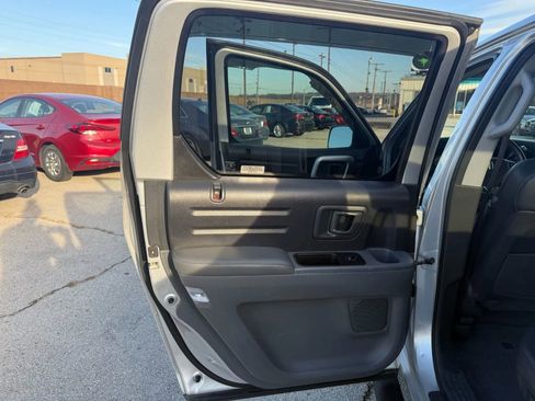 Used 2006 Honda Ridgeline RTL image 10