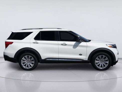 Used 2022 Ford Explorer King Ranch w/ Technology Package AWD/4WD image 5