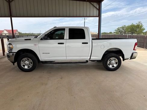 Used 2022 RAM 2500 Tradesman AWD/4WD image 4