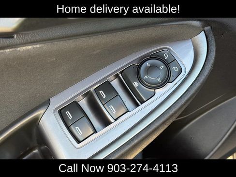 Used 2022 Chevrolet Malibu RS FWD image 19