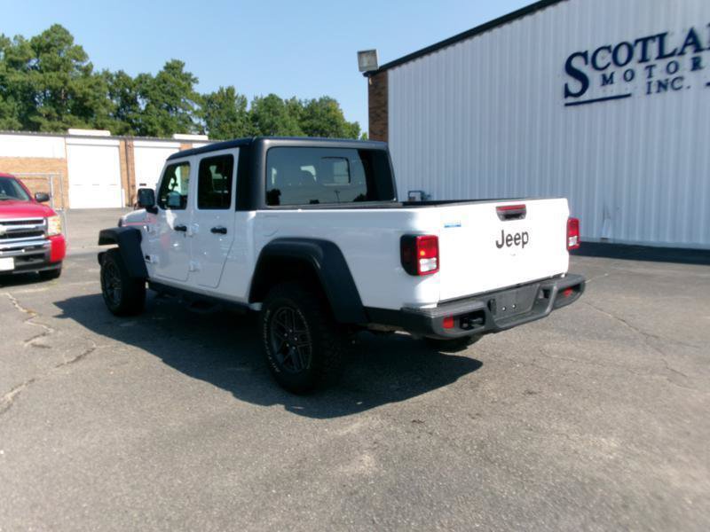 Used 2025 Jeep Gladiator Sport AWD/4WD image 8