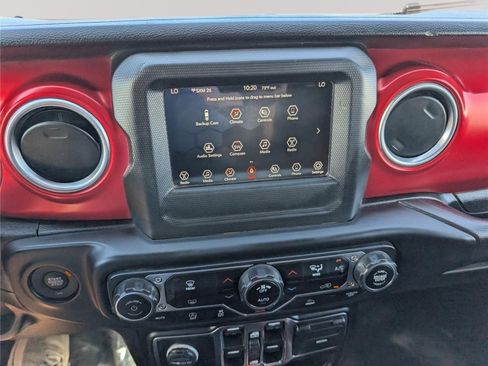 Used 2021 Jeep Wrangler Unlimited Rubicon AWD/4WD image 26