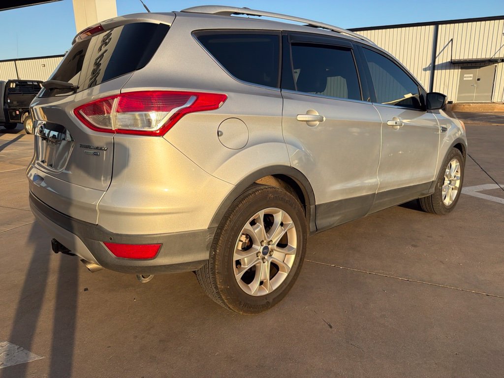 Used 2016 Ford Escape Titanium AWD/4WD image 3