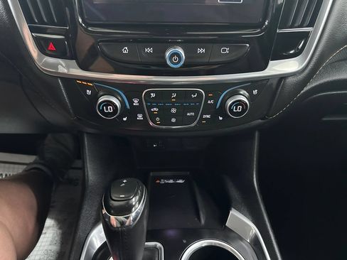 Used 2019 Chevrolet Traverse Premier AWD/4WD image 52
