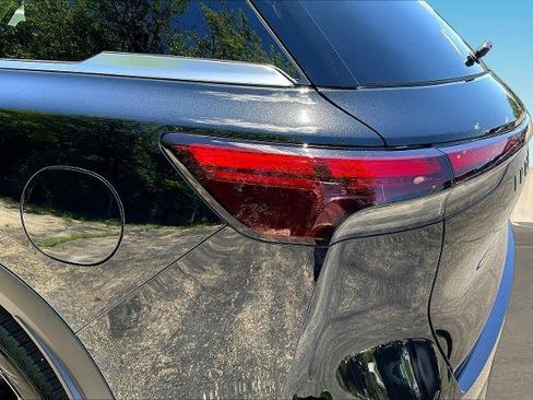Certified 2026 INFINITI QX60 Luxe AWD/4WD image 22