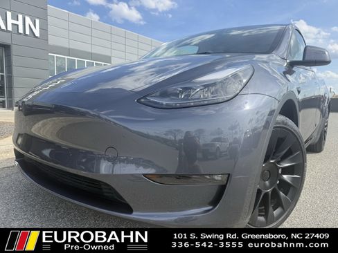 Used 2023 Tesla Model Y Long Range image 35