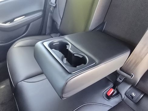 New 2026 MAZDA MAZDA3 2.5 S Hatchback w/ Premium Pkg FWD image 27