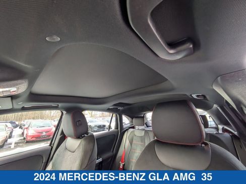 Used 2024 Mercedes-Benz GLA 35 AMG 4MATIC image 25
