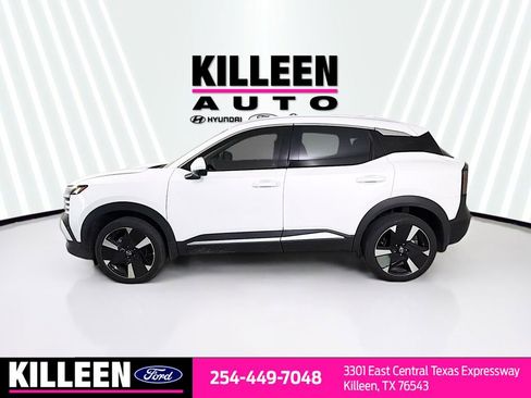 Used 2025 Nissan Kicks SR FWD image 4