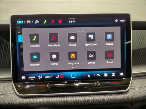 New 2026 Volkswagen Tiguan S image 27