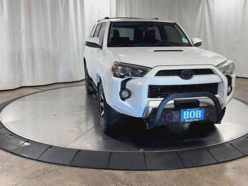 Used 2018 Toyota 4Runner TRD Off-Road Premium w/ Wilderness Package image 3