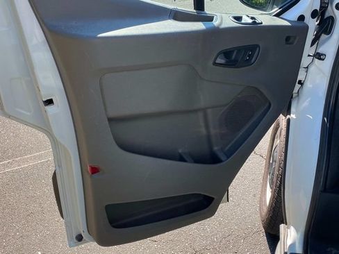 Used 2021 Ford Transit 250 Medium Roof RWD image 10
