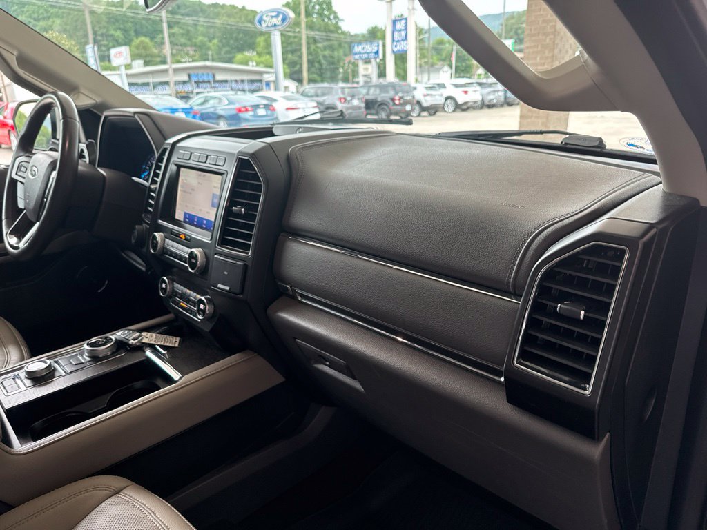 Used 2021 Ford Expedition Max Limited AWD/4WD image 22