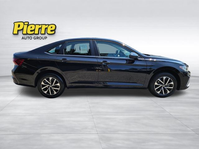 Used 2025 Volkswagen Jetta S FWD image 6
