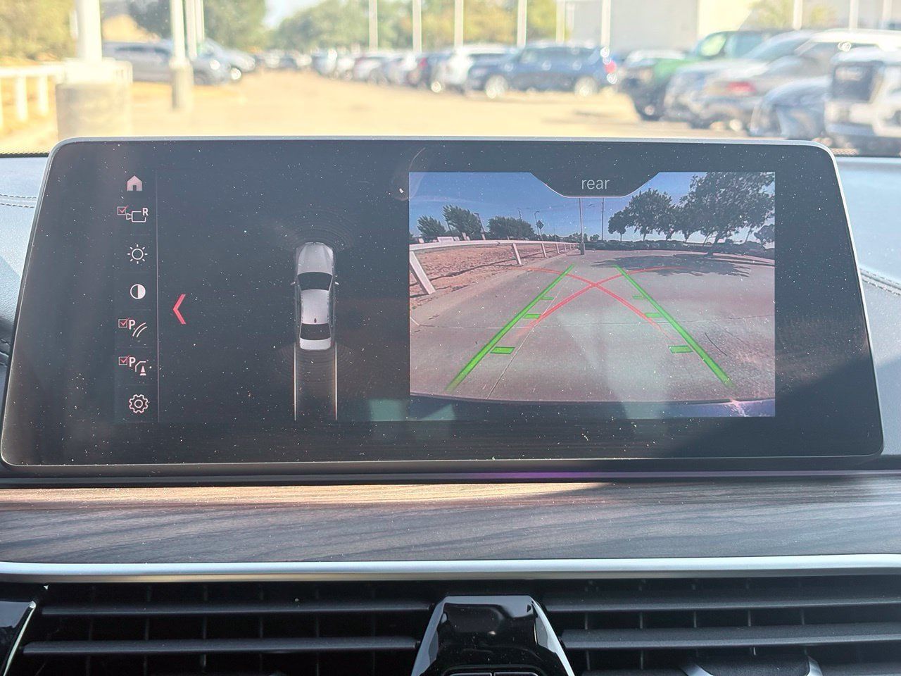 Used 2019 BMW 540i w/ M Sport Package RWD image 9