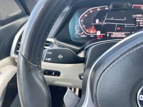 Used 2019 BMW X7 xDrive50i w/ Dynamic Handling Package image 22