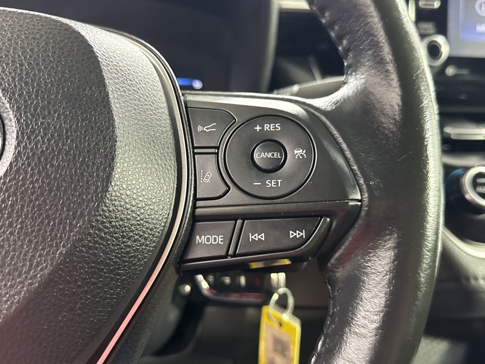 Used 2021 Toyota Corolla SE FWD image 42