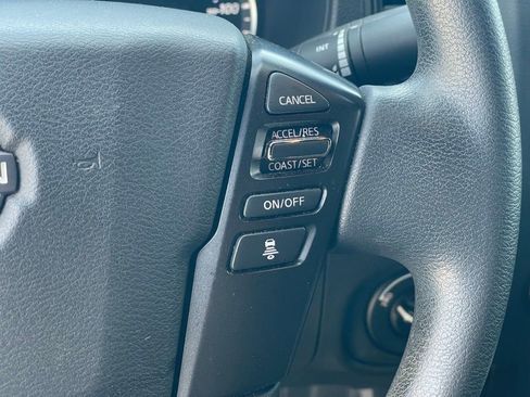 Certified 2023 Nissan Frontier SV w/ Midnight Edition Package AWD/4WD image 18