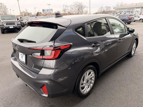 Certified 2025 Subaru Impreza 2.0i image 5