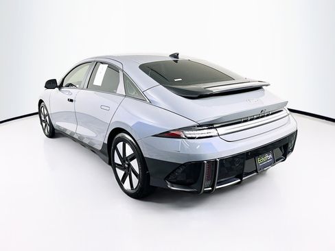 Used 2024 Hyundai Ioniq 6 SE RWD image 5