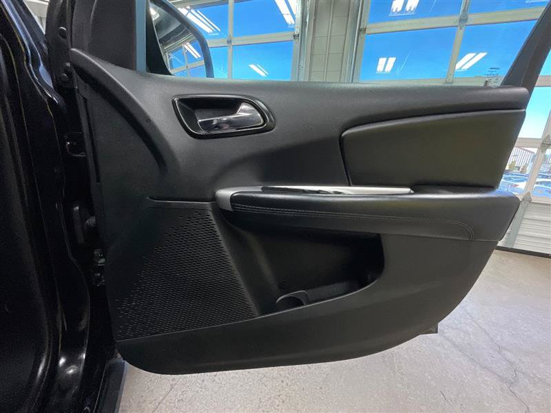Used 2018 Dodge Journey SE w/ Popular Equipment Group FWD image 23