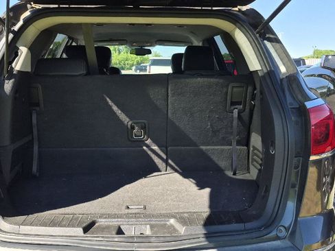 Used 2014 Buick Enclave Leather FWD image 5
