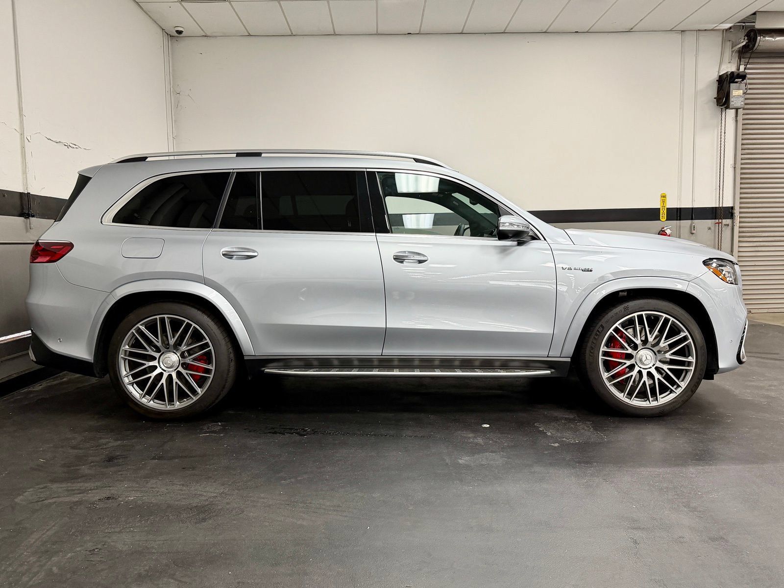 Used 2024 Mercedes-Benz GLS 63 AMG 4MATIC image 5