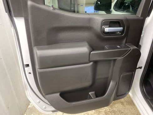 Used 2020 Chevrolet Silverado 1500 LT w/ All-Star Edition image 21