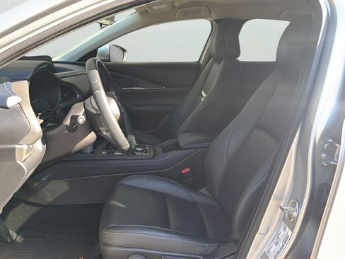 Used 2021 MAZDA CX-30 FWD 2.5 S w/ Select Package image 9