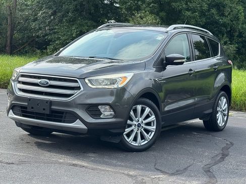 Certified 2017 Ford Escape Titanium FWD image 2
