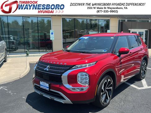 Used 2023 Mitsubishi Outlander SE FWD image 1