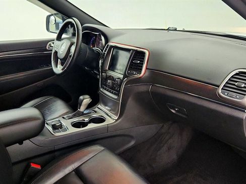 Used 2018 Jeep Grand Cherokee Limited AWD/4WD image 25