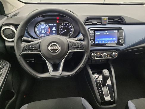 Used 2025 Nissan Versa SV FWD image 22