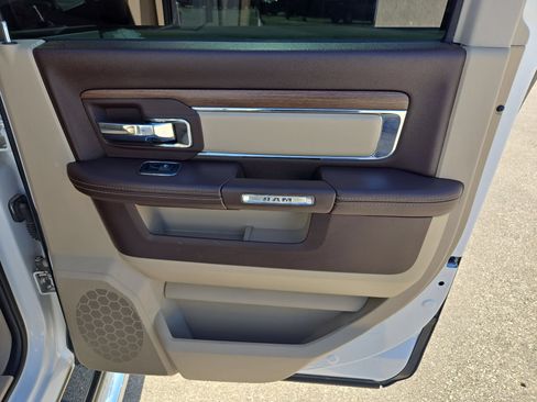 Used 2016 RAM 1500 Laramie w/ Convenience Group AWD/4WD image 25