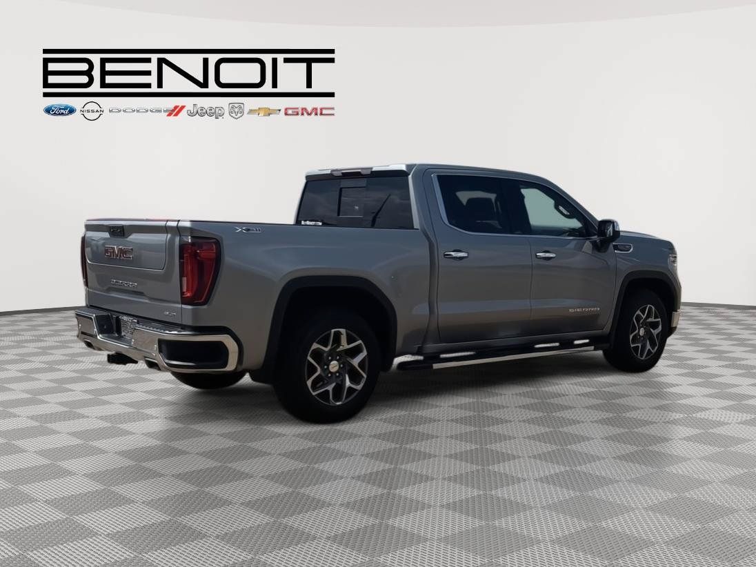 Used 2025 GMC Sierra 1500 SLT w/ SLT Premium Plus Package AWD/4WD image 5