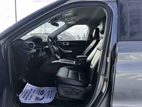 Certified 2024 Ford Explorer XLT w/ Equipment Group 202A image 18
