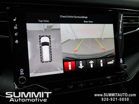 New 2026 Jeep Grand Wagoneer L Summit AWD/4WD image 16