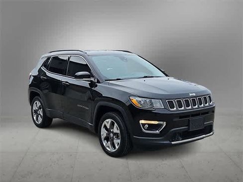 Used 2021 Jeep Compass Limited w/ Trailer Tow Group image 2