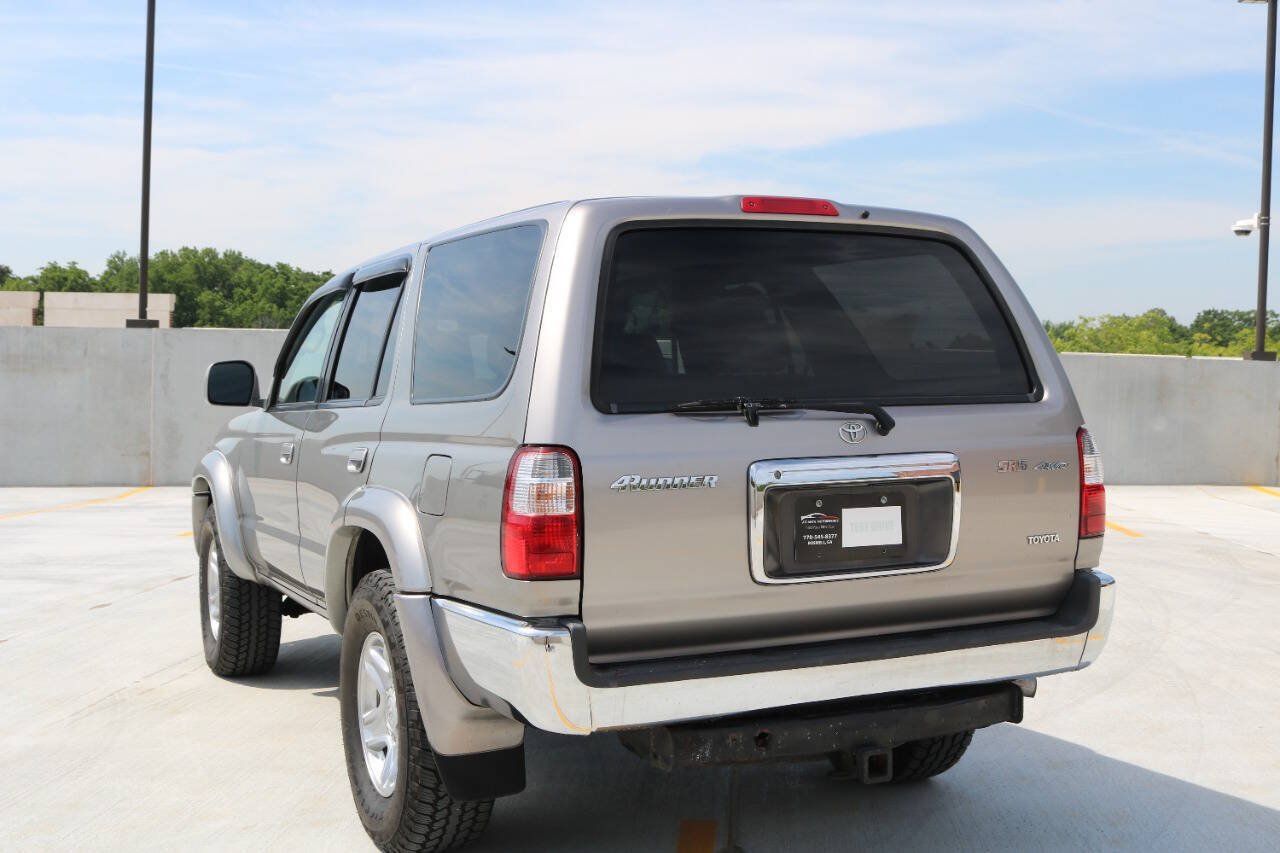 Used 2002 Toyota 4Runner SR5 AWD/4WD image 43