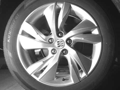 Used 2025 Buick Encore GX Preferred image 15